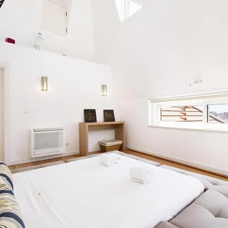 Amazing Penthouse Bairro Alto Duplex Apartment *