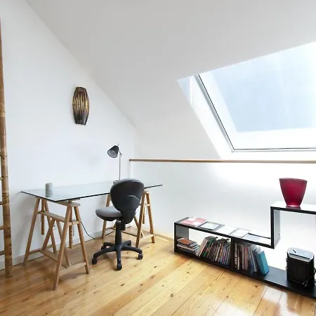 Amazing Penthouse Bairro Alto Duplex * ליסבון