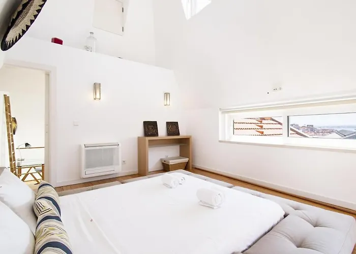Amazing Penthouse Bairro Alto Duplex