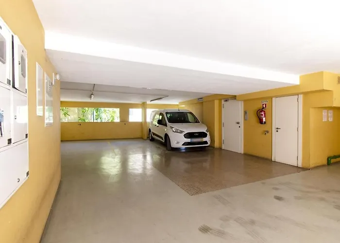 Amazing Penthouse Bairro Alto Duplex * Lisboa